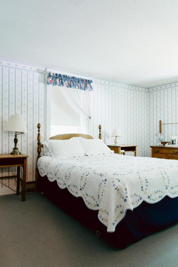 קין Carriage Barn Inn מראה חיצוני תמונה